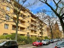 Reserviert!  Gelegenheit: Sanierte 2-Zimmer-Wohnung mit groem Balkon und Einbaukche - Berlin
