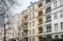 Reprsentativer, sanierter Stuckaltbau, nur Vorderhaus mit ausgebautem Dachgeschoss - Berlin